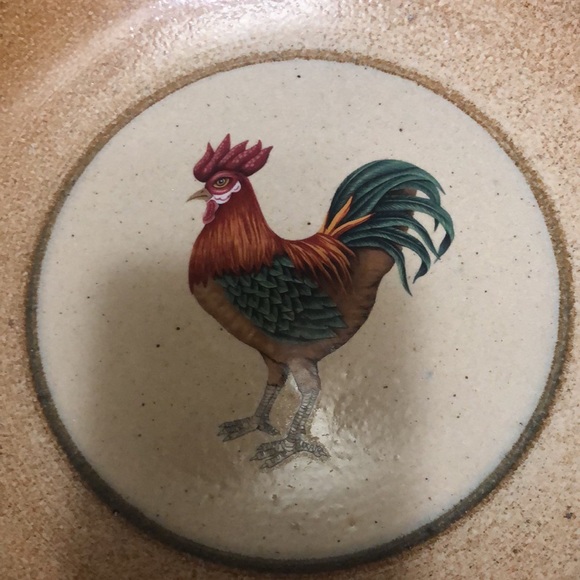 Monroe Salt Works Pottery Maine,  10 3/4" Rooster Pie Dish - Picture 2 of 4
